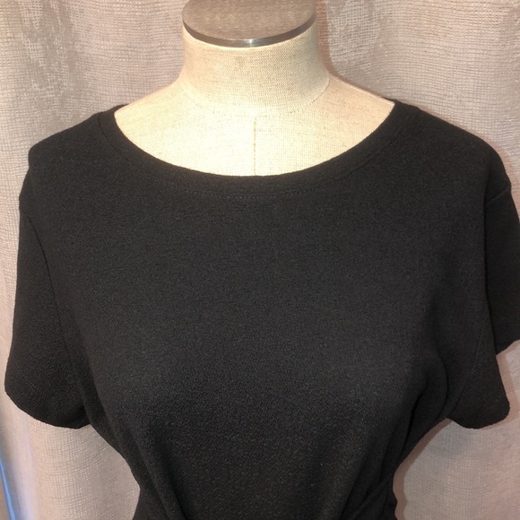 A Pea in the Pod Maternity top - Picture 2 of 6